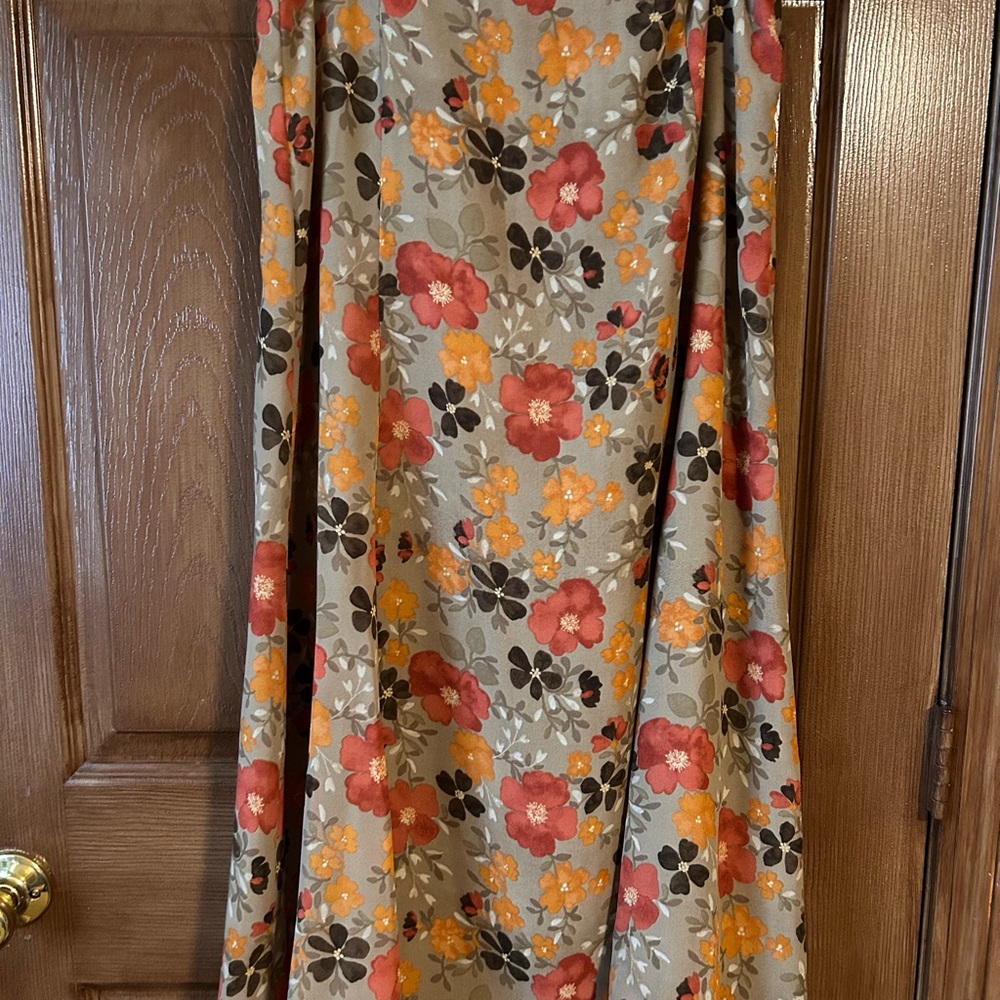 Floral Women's Skirt in Red and Orange
